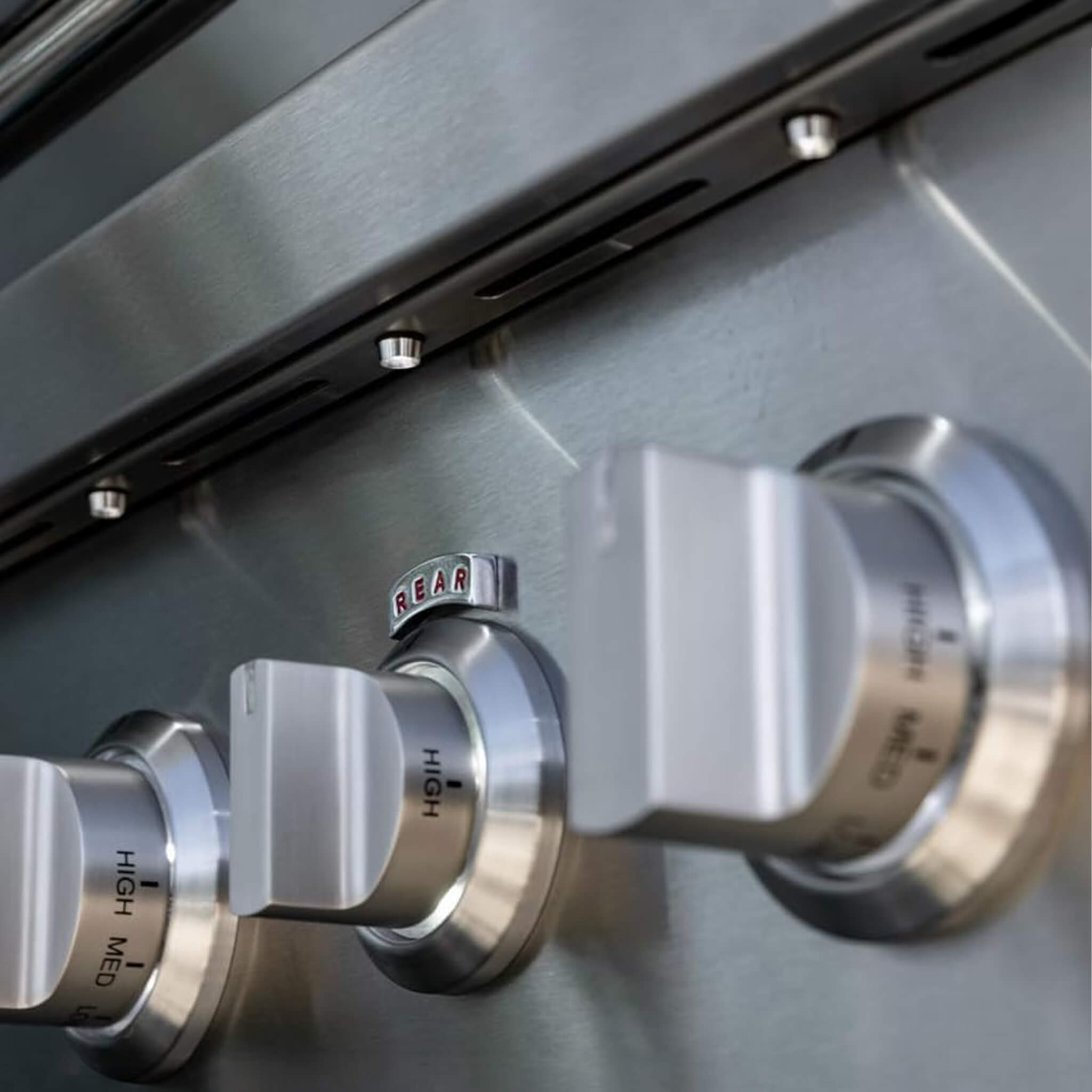 Built-In Gas Grill with Rotisserie Kit - TRL Pro